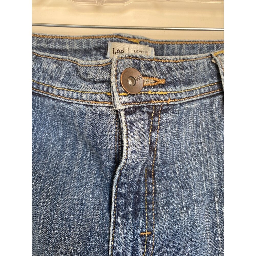 Womens Lee Lower on the waist capri style denim size 22M - Picture 4 of 11